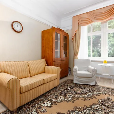 Apartment Near The Source